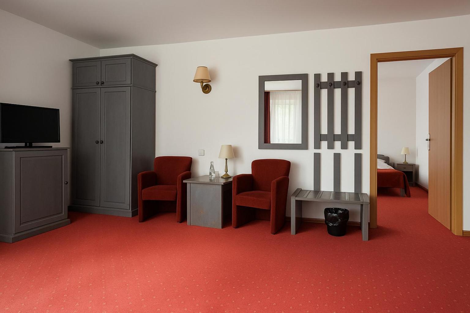 Hotel Metro Klodzko Ngoại thất bức ảnh