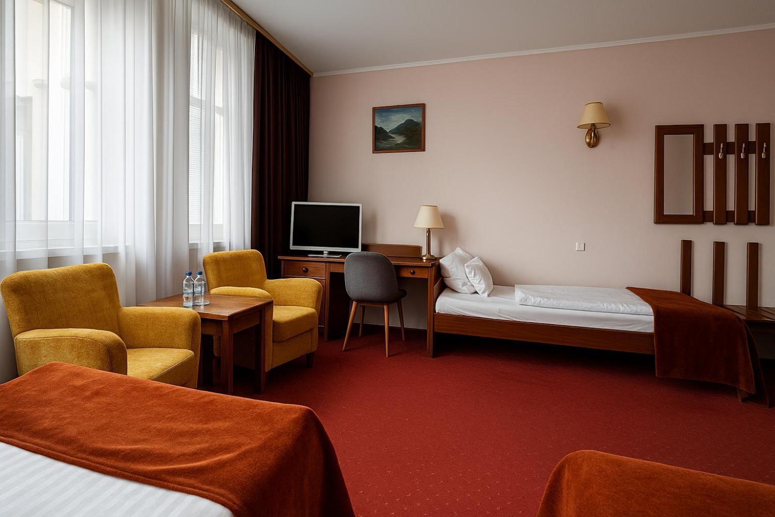 Hotel Metro Klodzko Ngoại thất bức ảnh