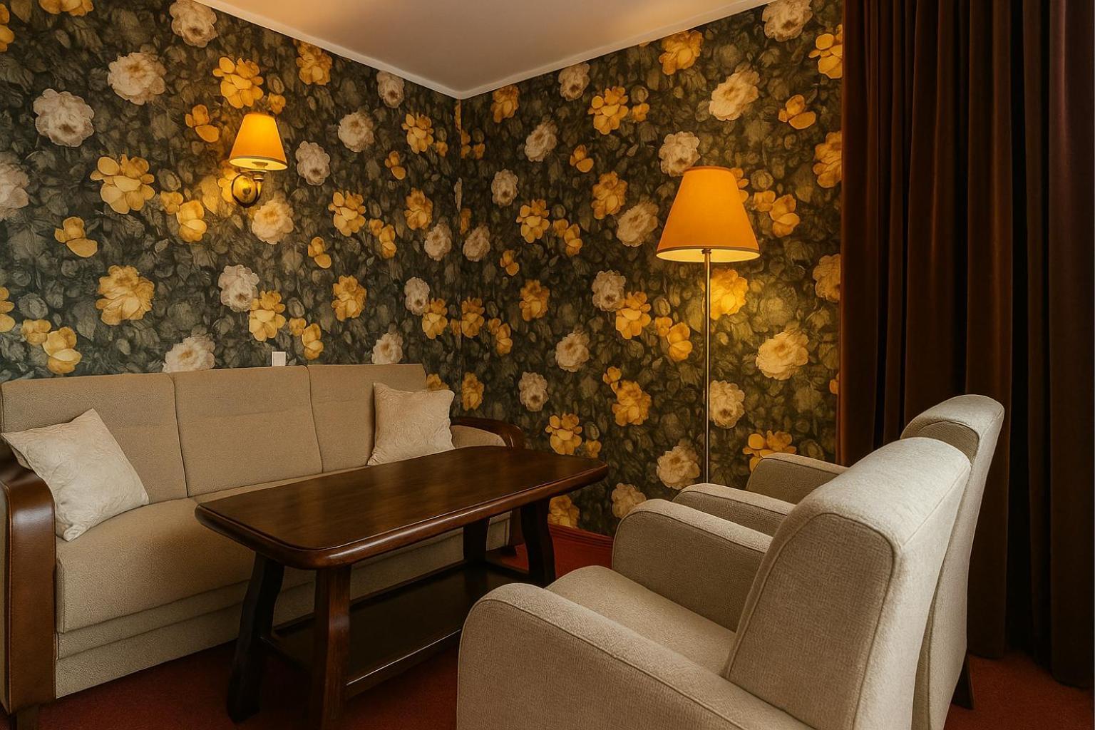 Hotel Metro Klodzko Ngoại thất bức ảnh